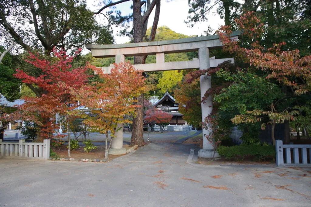 愛媛縣護國神社の写真 2