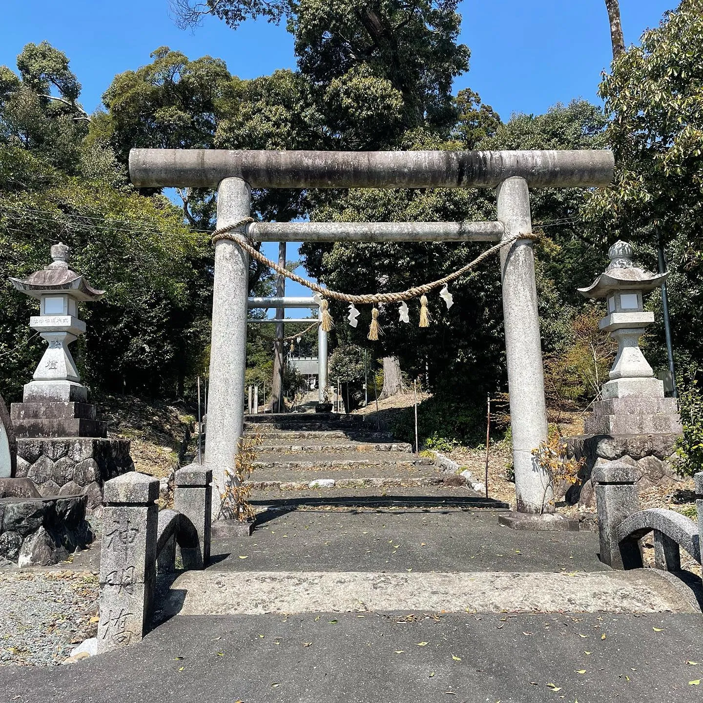 須倍神社の写真